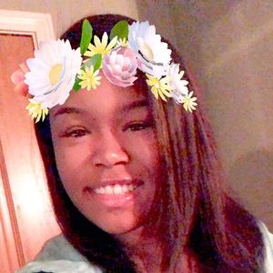 Meet your Posher, Aniya